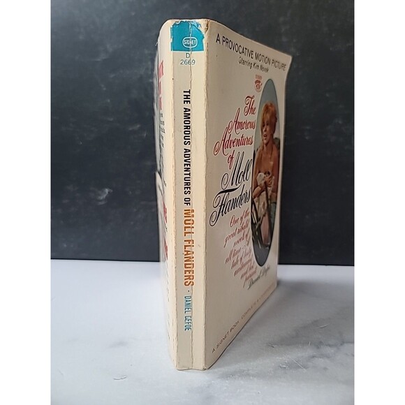 The Amorous Adventures Of Moll Flanders By Daniel Defoe Paperback - Picture 10 of 10